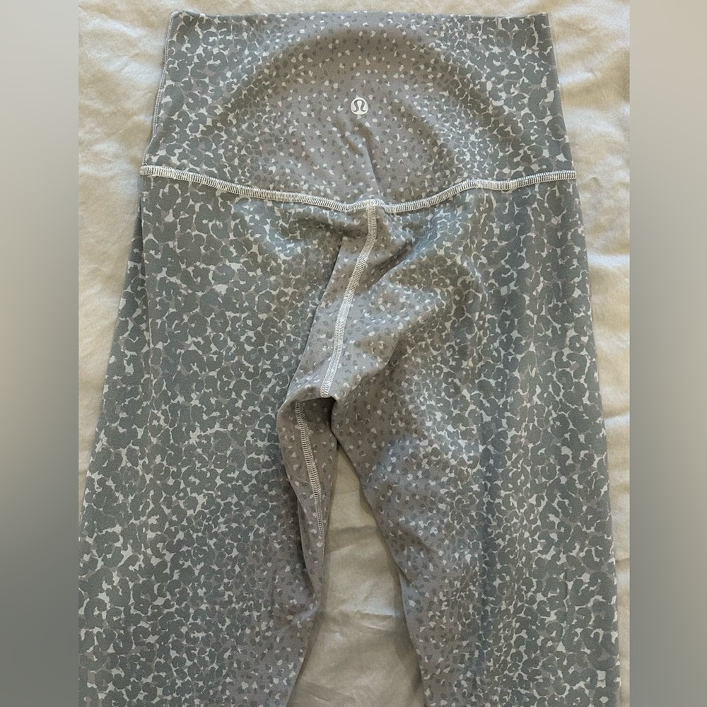 Gray Patterned Align Leggings - image 3